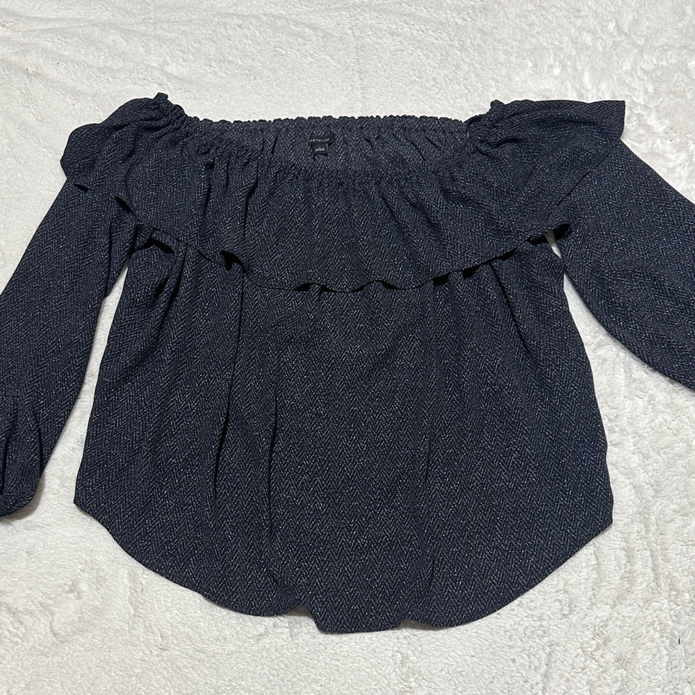 Ann Taylor | size Large | off the shoulder top